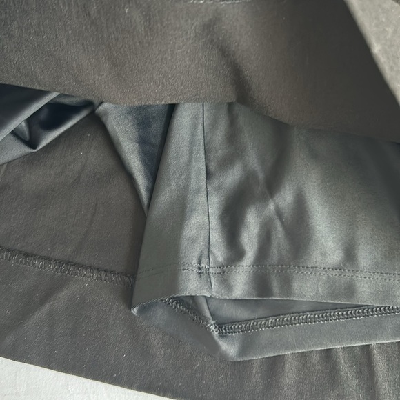 SC & Co stretch double wraparound skort size large black 360° tummy control NWT - Picture 9 of 9
